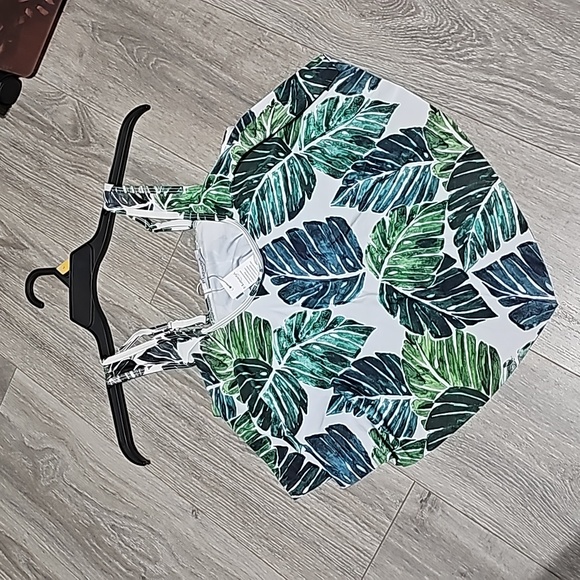 Marinavida Other - Nwt super cute bathing suit top